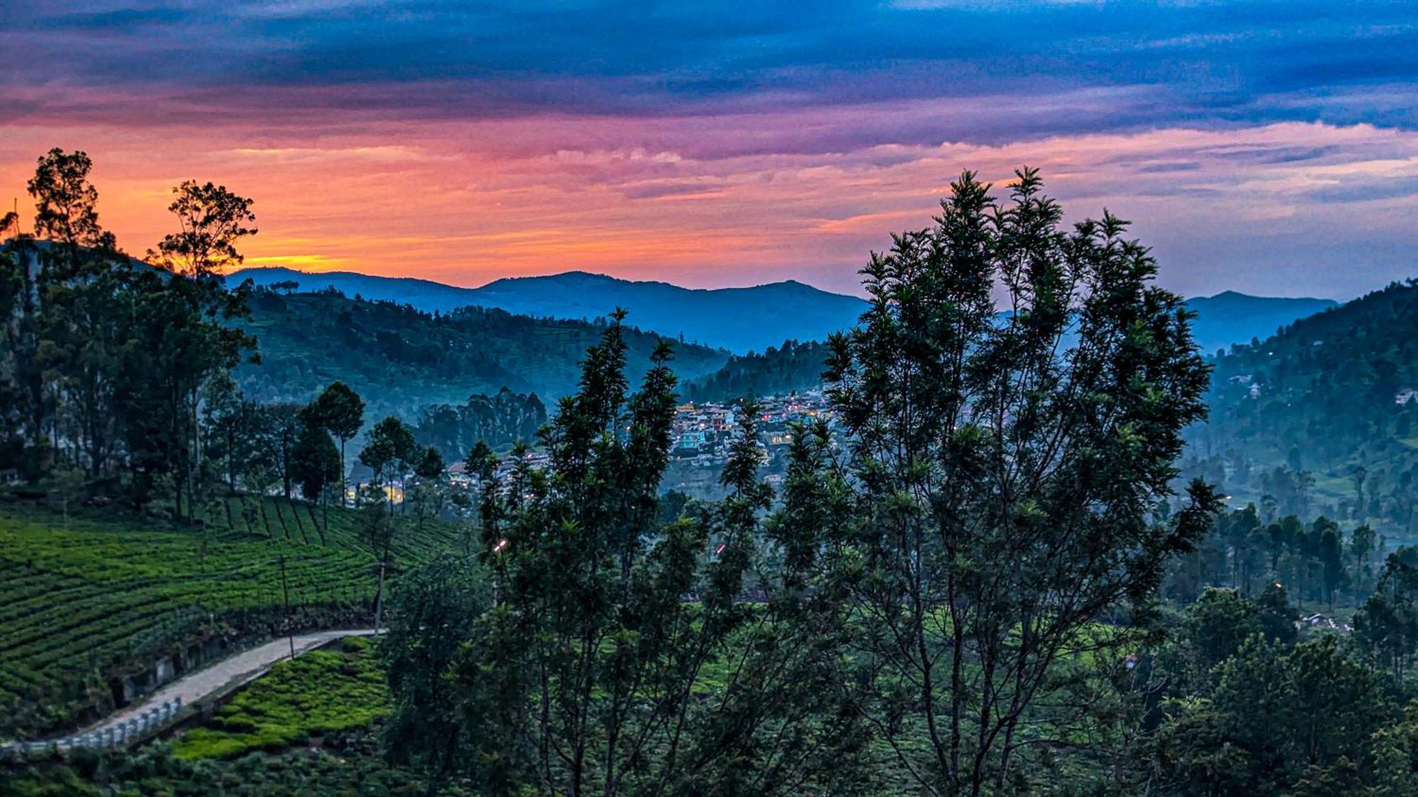 Valley View Inn, Котажирі Екстер'єр фото